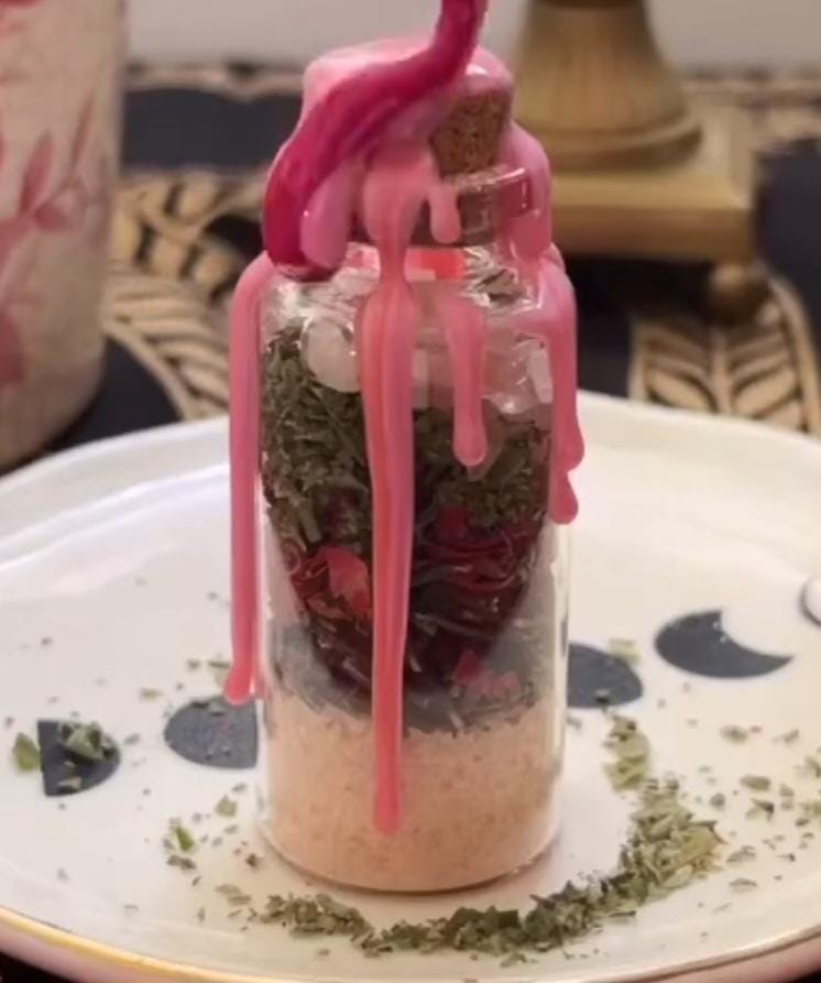 Love spell jar