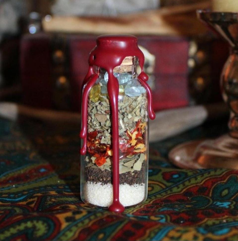 Love spell jar