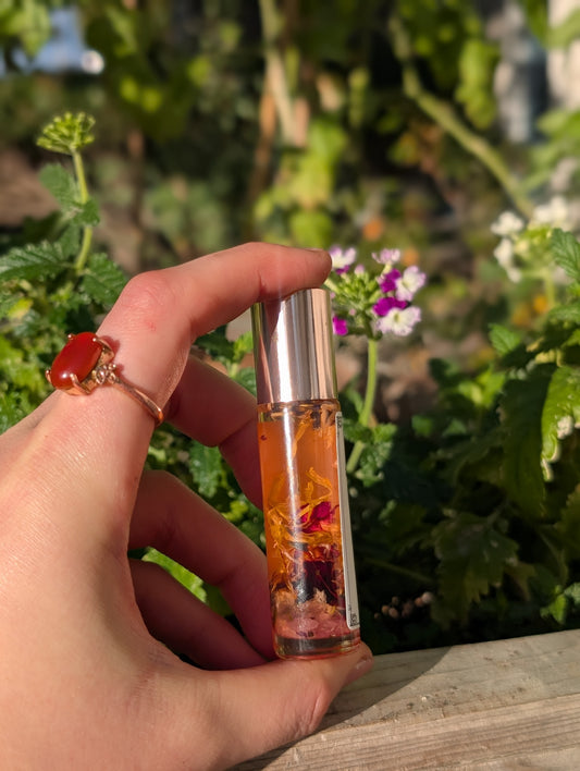 Attention Whore Roller